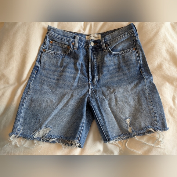 Aritzia | Denim Forum The Nina Midi Short High Rise Denim Short - Picture 3 of 11